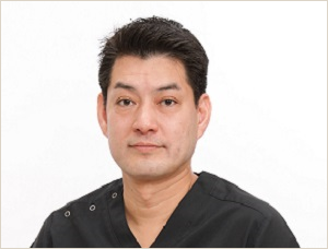 院長 亀山誠